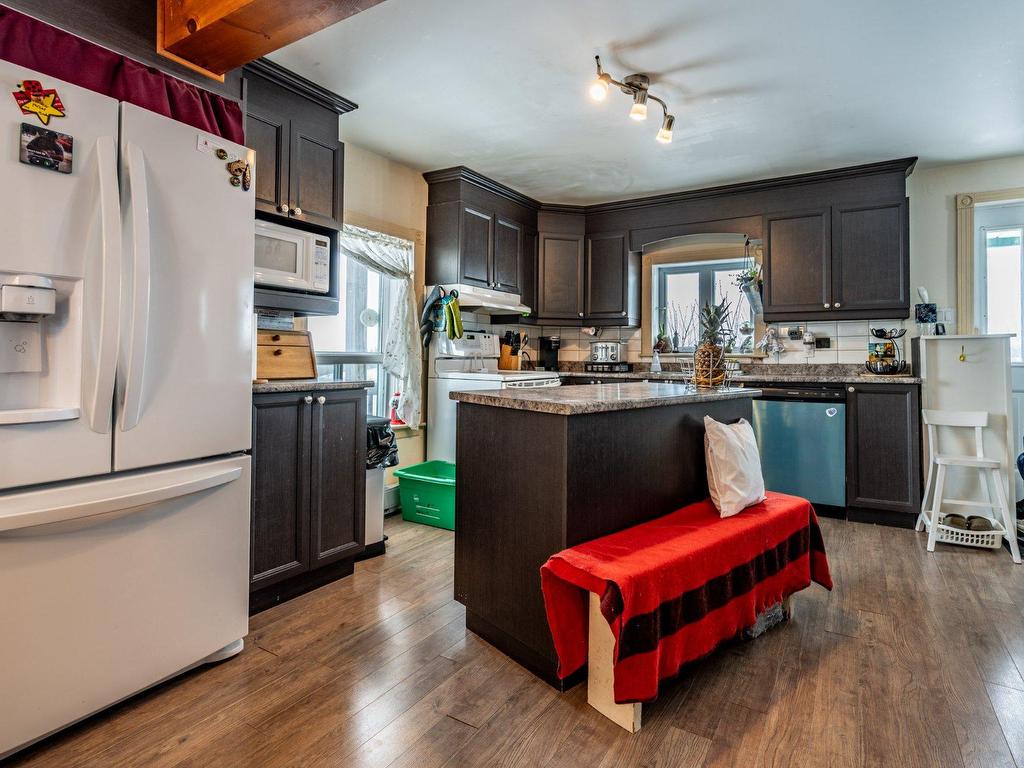 









8050


Rue Monseigneur-De Laval

,
Bécancour,




QC
G9H1N6

