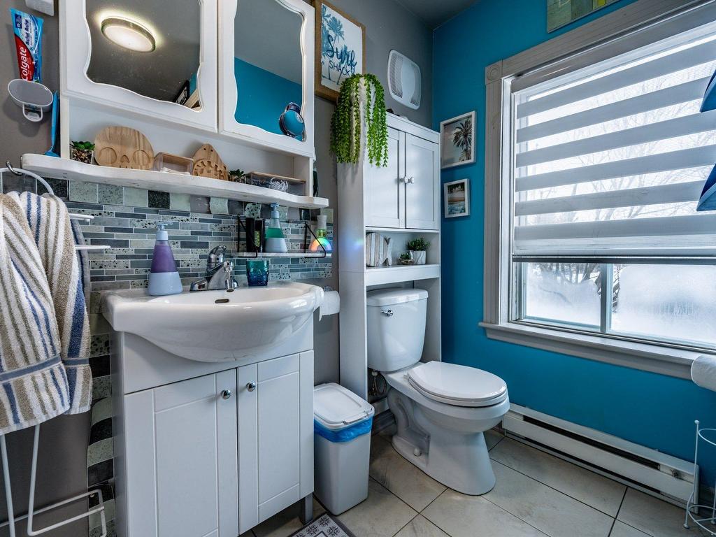 









8050


Rue Monseigneur-De Laval

,
Bécancour,




QC
G9H1N6

