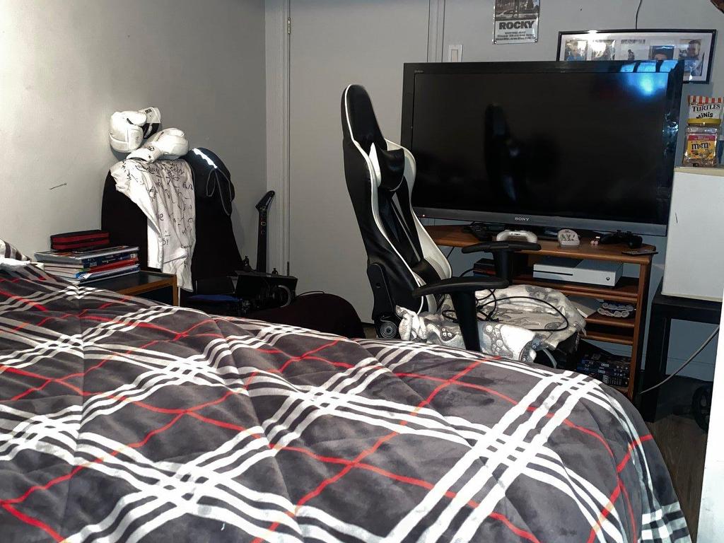 









8050


Rue Monseigneur-De Laval

,
Bécancour,




QC
G9H1N6

