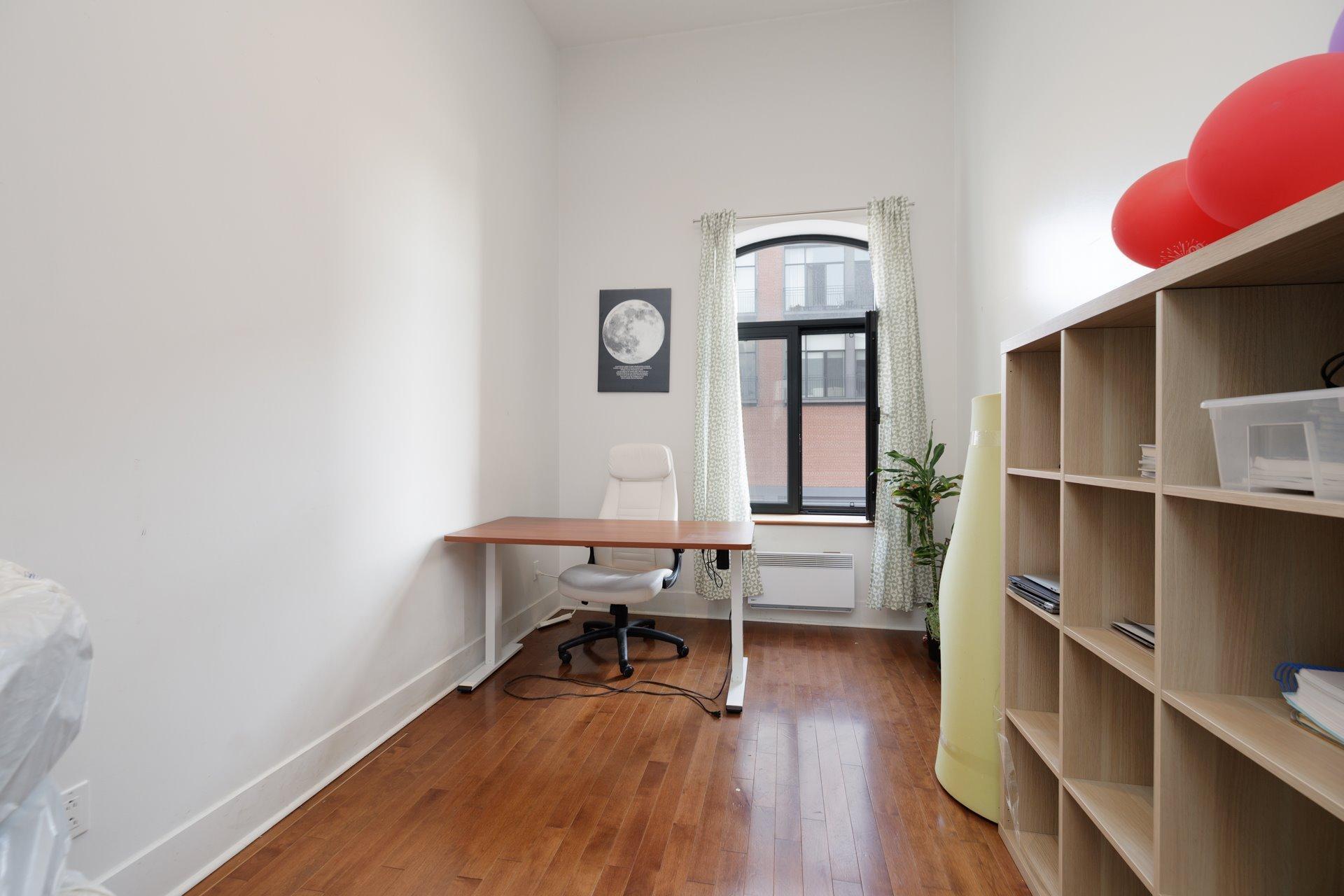 









1741


Rue St-Patrick

,
Montréal (Le Sud-Ouest),




QC
H3K3G9

