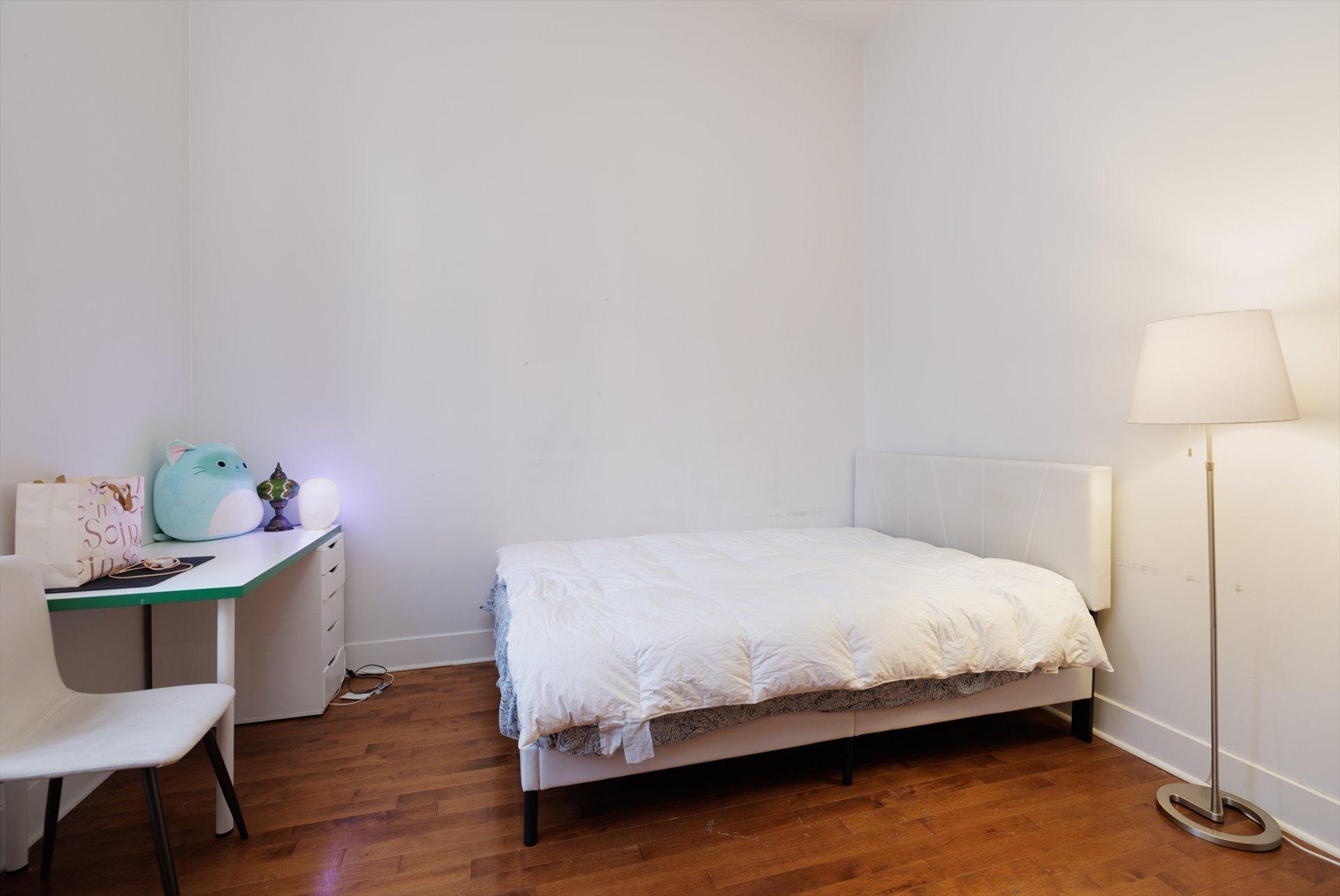 









1741


Rue St-Patrick

,
Montréal (Le Sud-Ouest),




QC
H3K3G9

