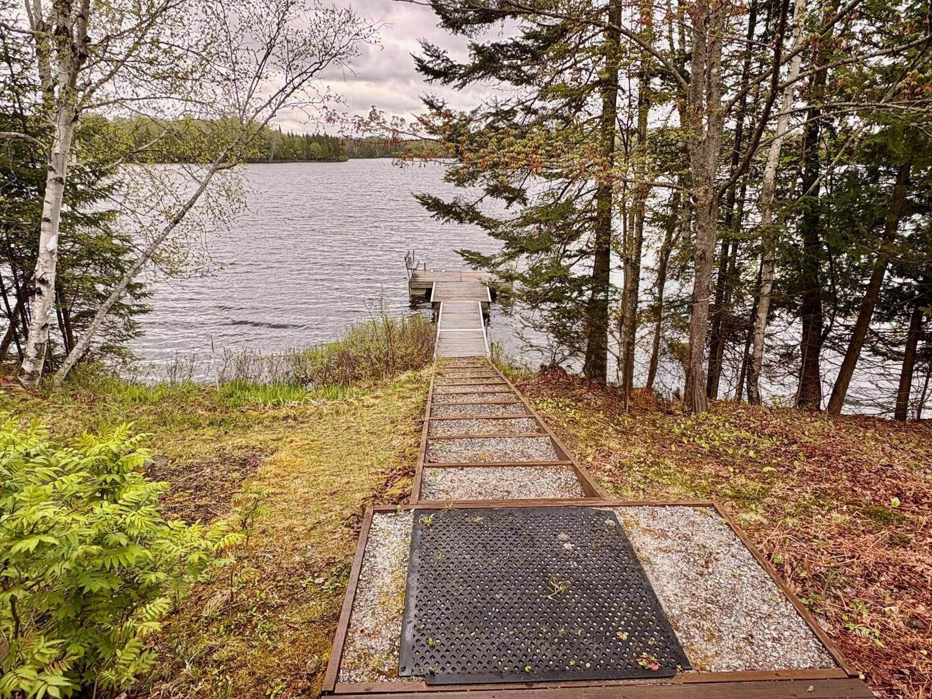 









1224


Ch. du Lac-Boileau O.

,
Rivière-Rouge,




QC
J0T1T0

