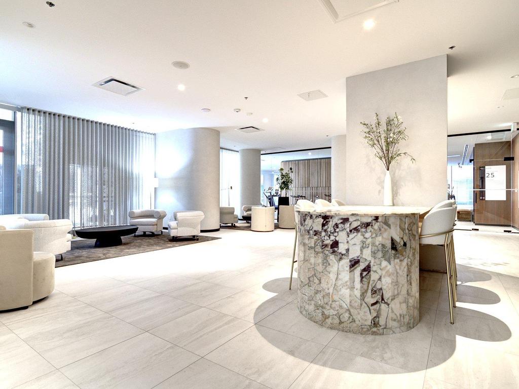 









1205


Rue du Square-Phillips

, 3416,
Montréal (Ville-Marie),




QC
H3B0W3

