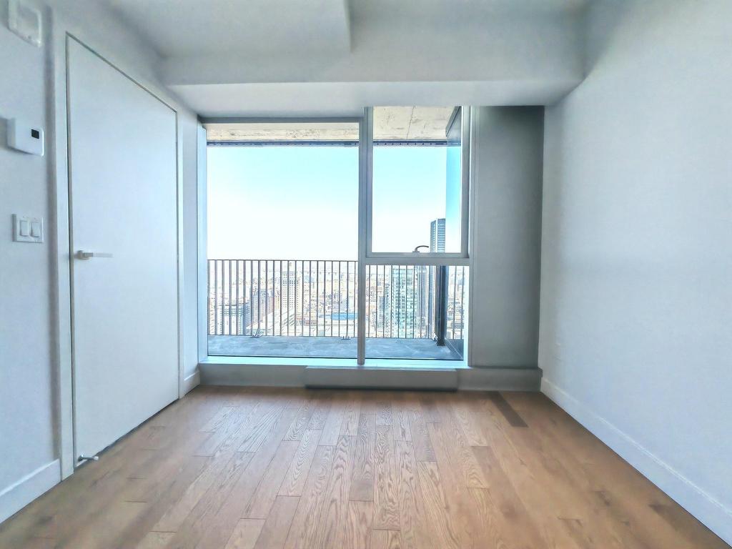 









1205


Rue du Square-Phillips

, 3416,
Montréal (Ville-Marie),




QC
H3B0W3

