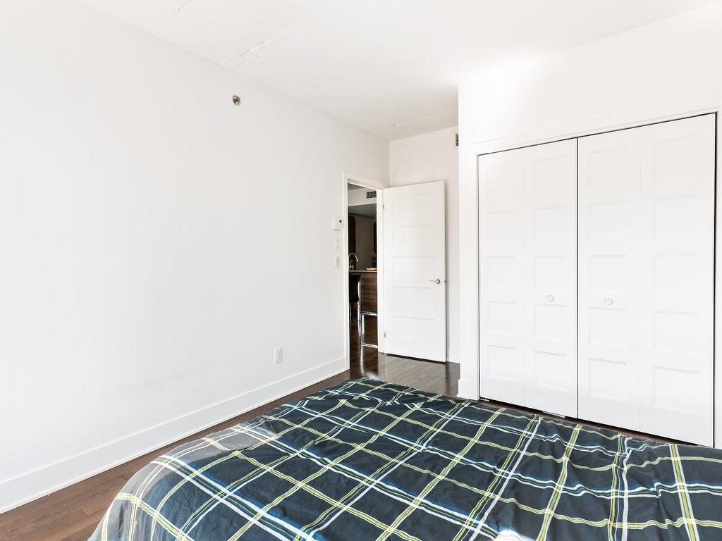 









2229


Rue Ste-Catherine E.

, 404,
Montréal (Ville-Marie),




QC
H2K0B8

