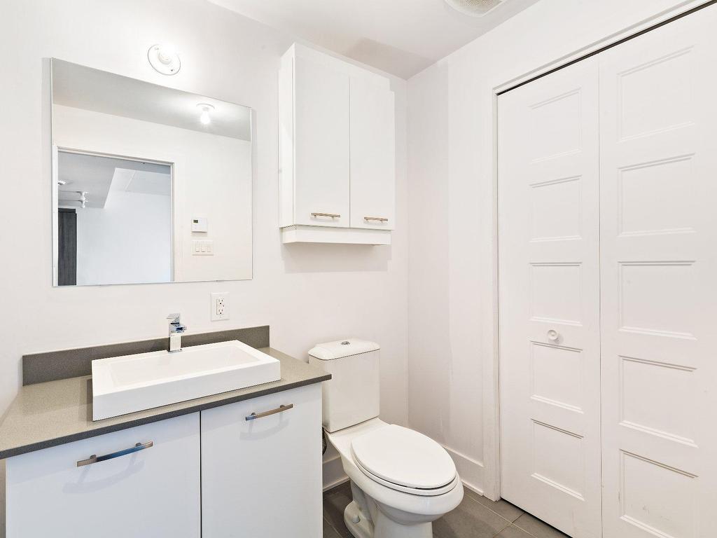 









2229


Rue Ste-Catherine E.

, 404,
Montréal (Ville-Marie),




QC
H2K0B8

