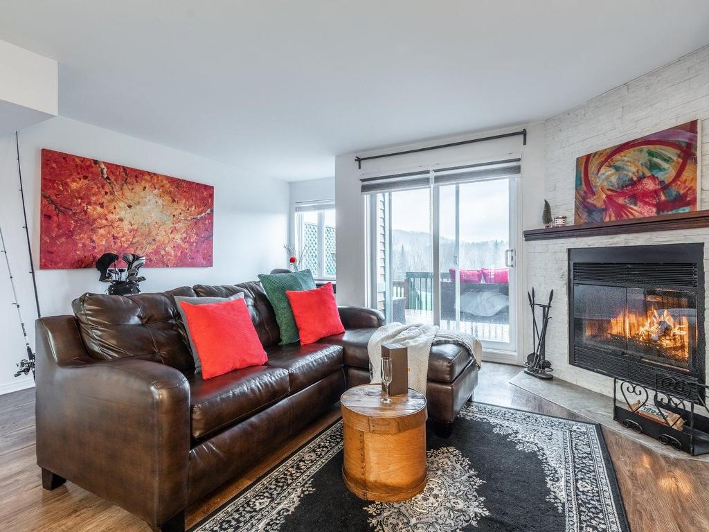 









1736


Ch. du Golf

,
Mont-Tremblant,




QC
J8E2K6


