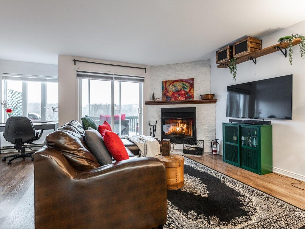 









1736


Ch. du Golf

,
Mont-Tremblant,




QC
J8E2K6

