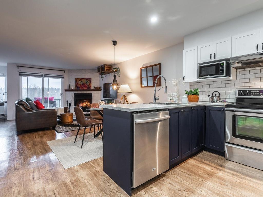 









1736


Ch. du Golf

,
Mont-Tremblant,




QC
J8E2K6

