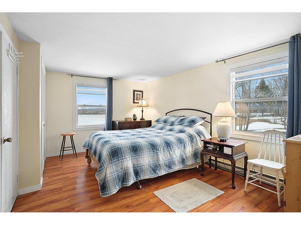 









485


Ch. des Outaouais

,
L'Île-du-Grand-Calumet,




QC
J0X1J0

