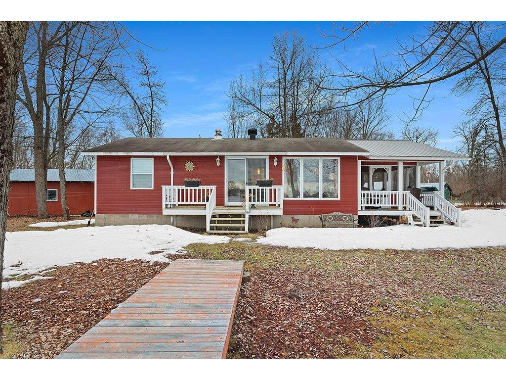 









485


Ch. des Outaouais

,
L'Île-du-Grand-Calumet,




QC
J0X1J0


