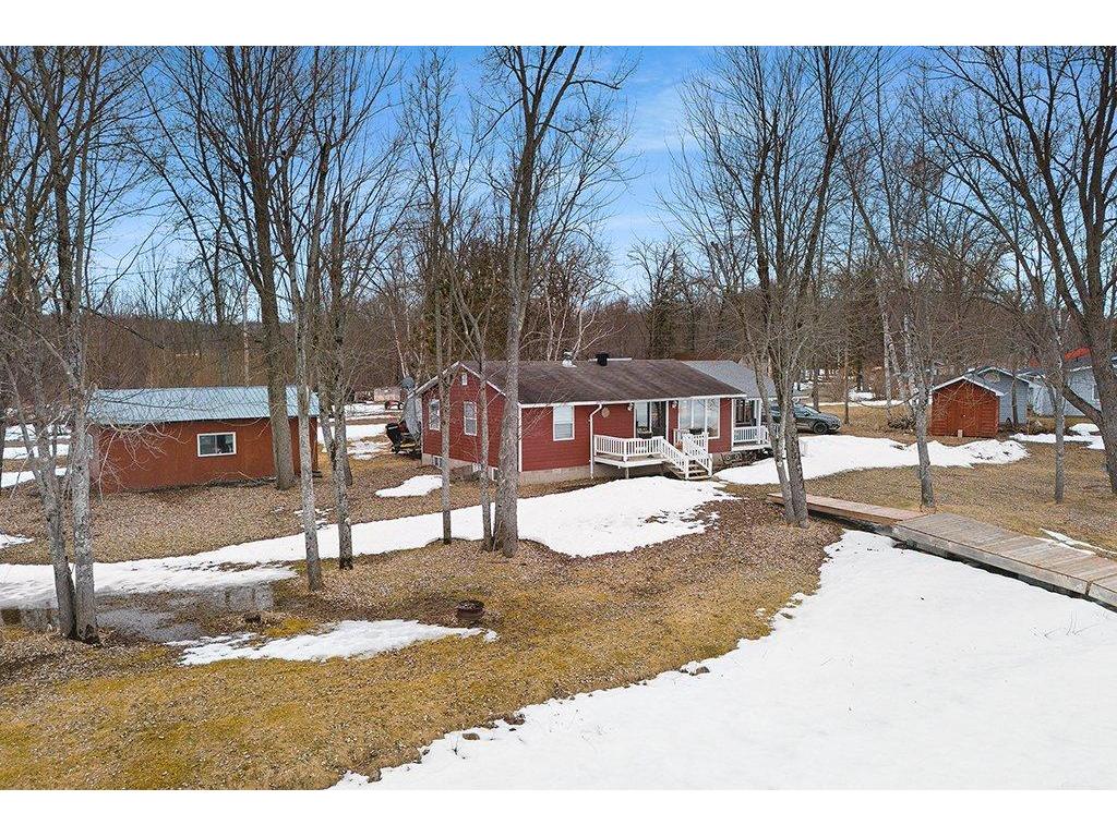 









485


Ch. des Outaouais

,
L'Île-du-Grand-Calumet,




QC
J0X1J0

