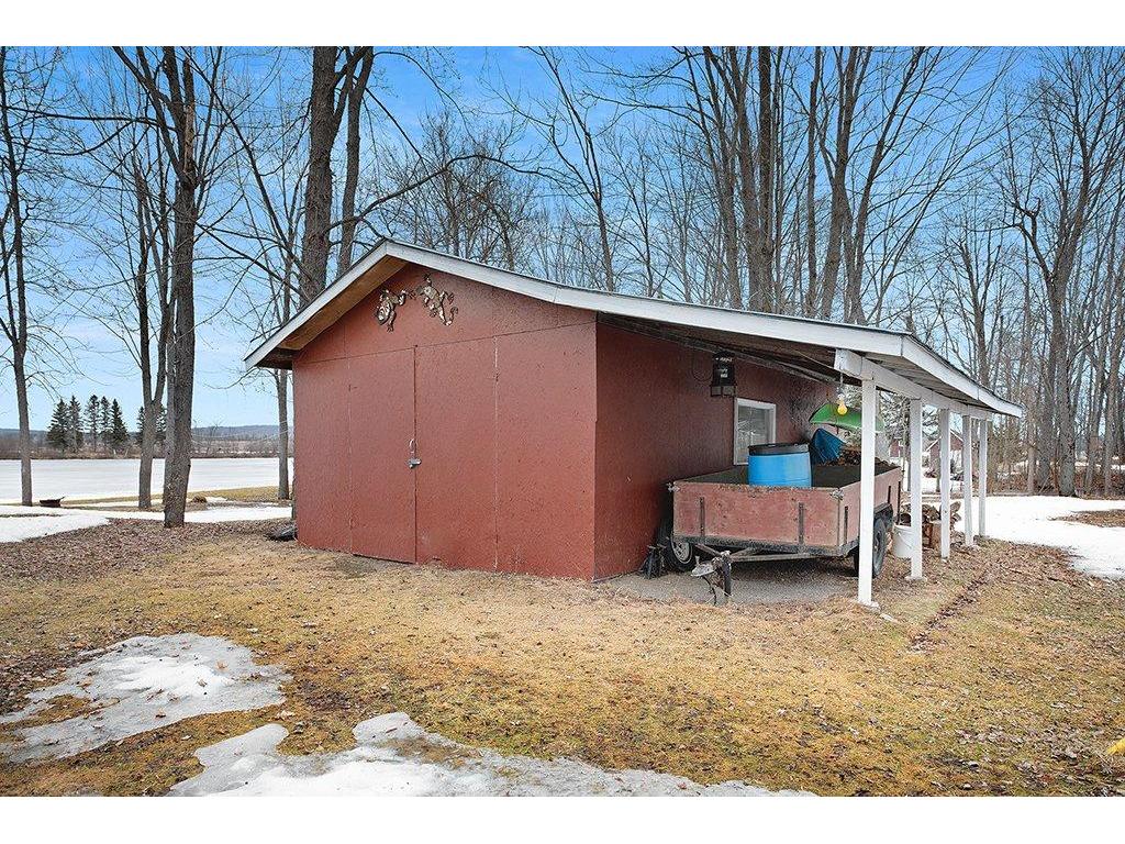 









485


Ch. des Outaouais

,
L'Île-du-Grand-Calumet,




QC
J0X1J0

