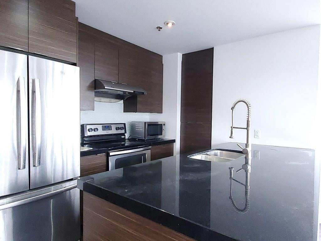 









5150


Rue Buchan

, 3502,
Montréal (Côte-des-Neiges/Notre-Dame-de-Grâce),




QC
H4P0A9

