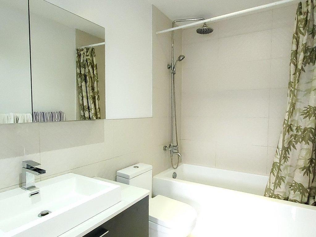 









5150


Rue Buchan

, 3502,
Montréal (Côte-des-Neiges/Notre-Dame-de-Grâce),




QC
H4P0A9

