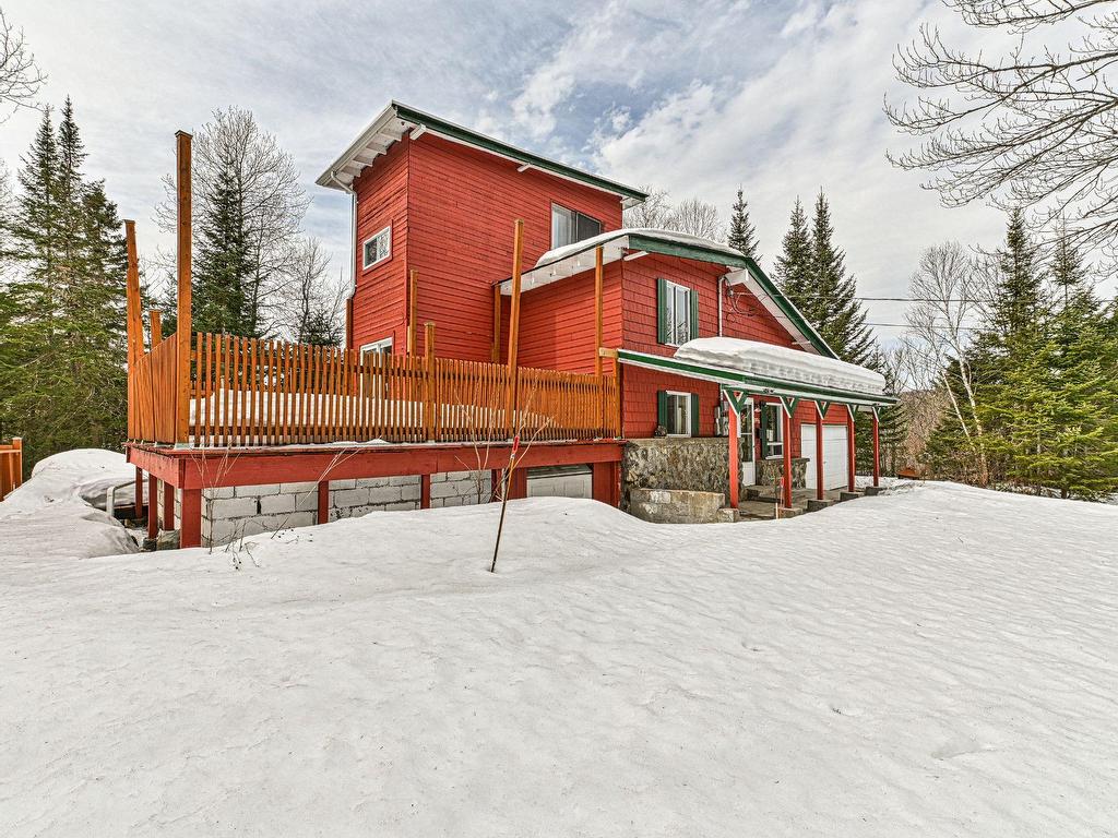 









1996


Av. J.-C.-Cloutier

,
Sainte-Lucie-des-Laurentides,




QC
J0T2J0

