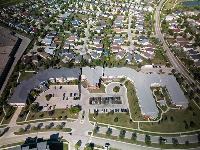 









495


Lindenwood

DR, 109,
Winnipeg,




MB
R3P 2R7

