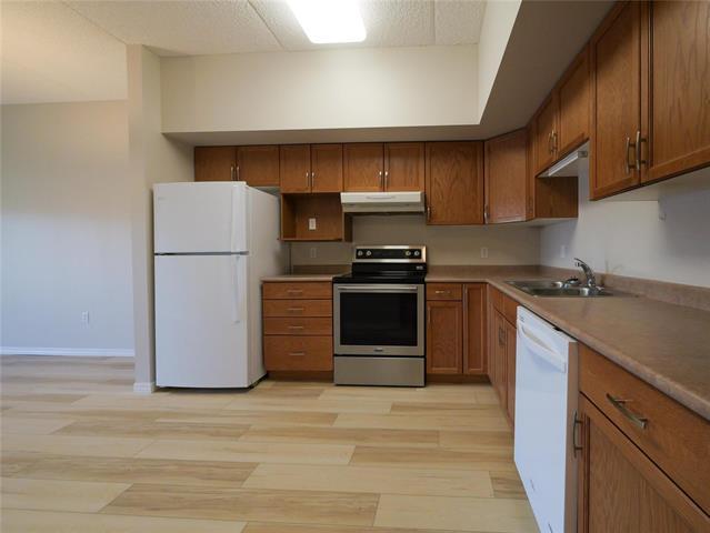 









495


Lindenwood

DR, 109,
Winnipeg,




MB
R3P 2R7

