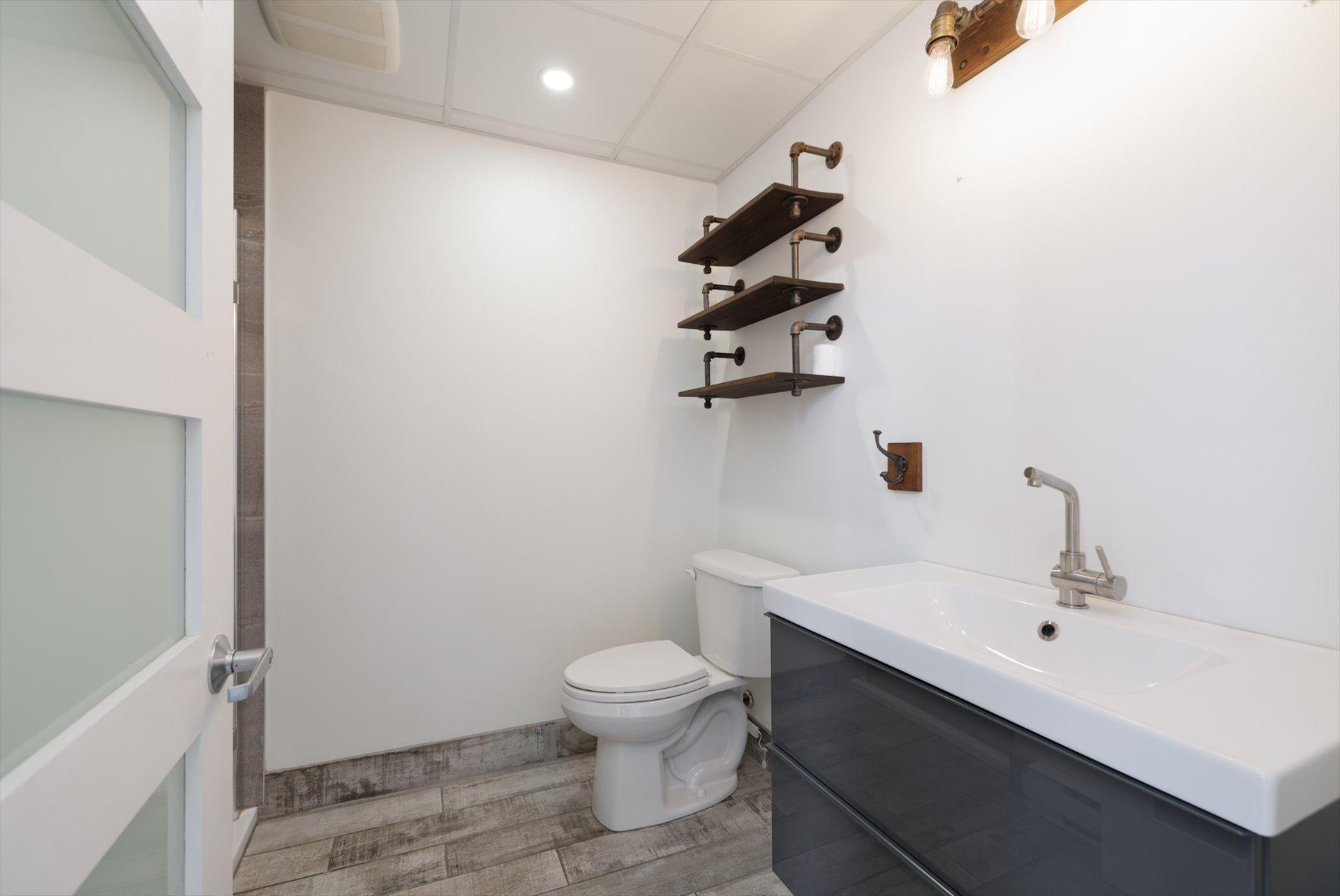 









1743

 - 1745


Rue St-Patrick

,
Montréal (Le Sud-Ouest),




QC
H3K3G9

