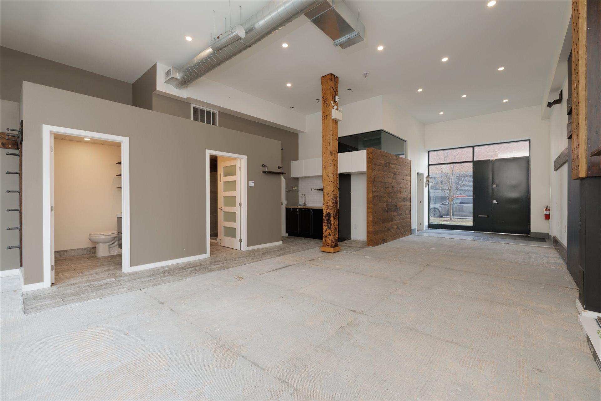 









1743

 - 1745


Rue St-Patrick

,
Montréal (Le Sud-Ouest),




QC
H3K3G9

