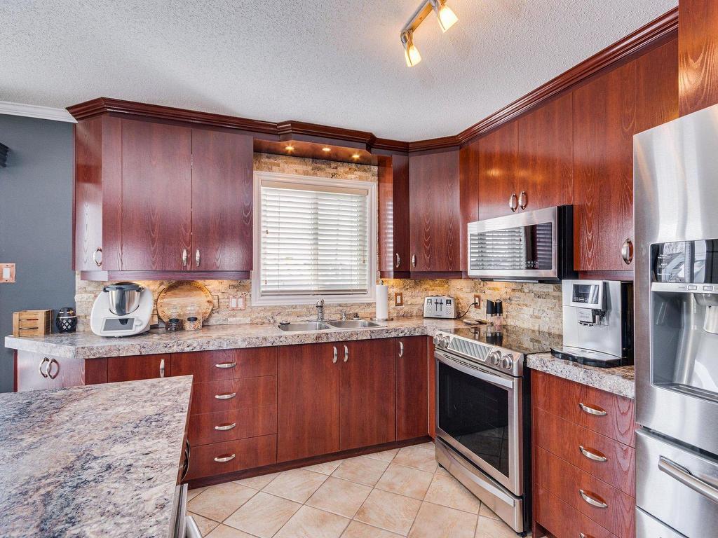 









25


Rue de Chaville

,
Gatineau (Masson-Angers),




QC
J8M1W2

