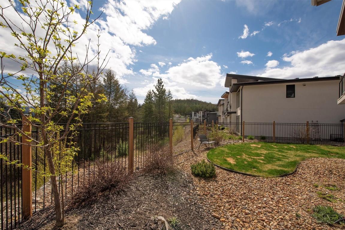 









10335


Long

Road,
Lake Country,




BC
V4V 0A9

