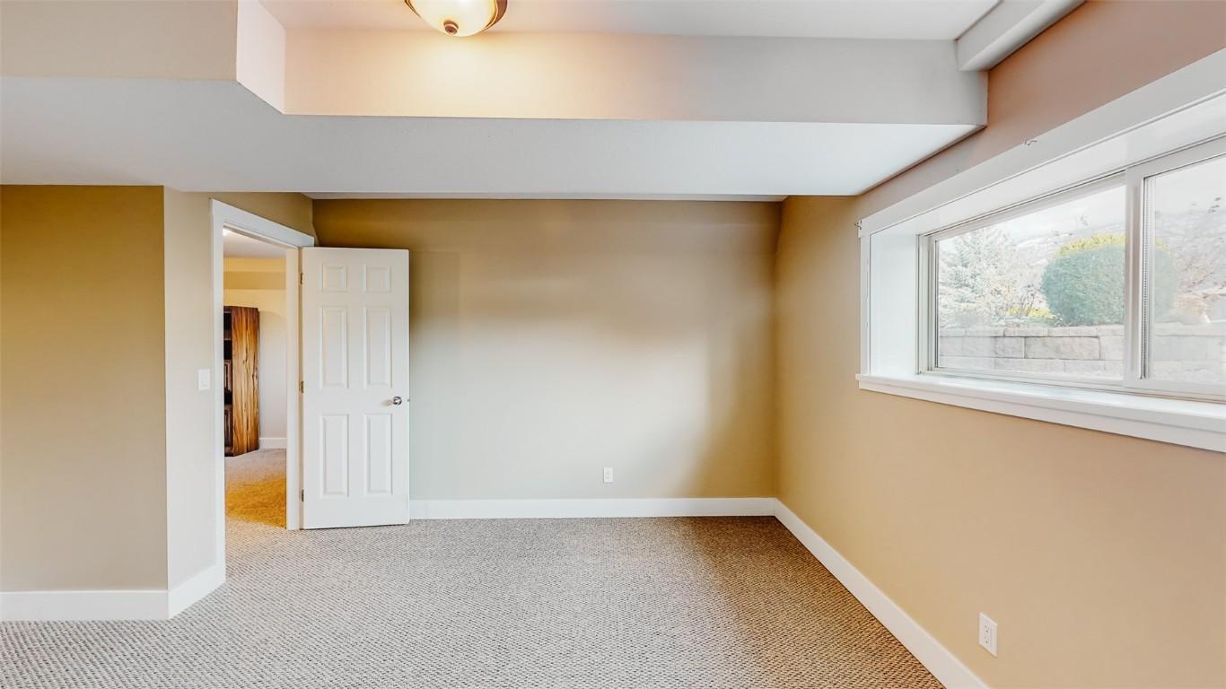 









20


KILLDEER

Place,
Osoyoos,




BC
V0H 1V5

