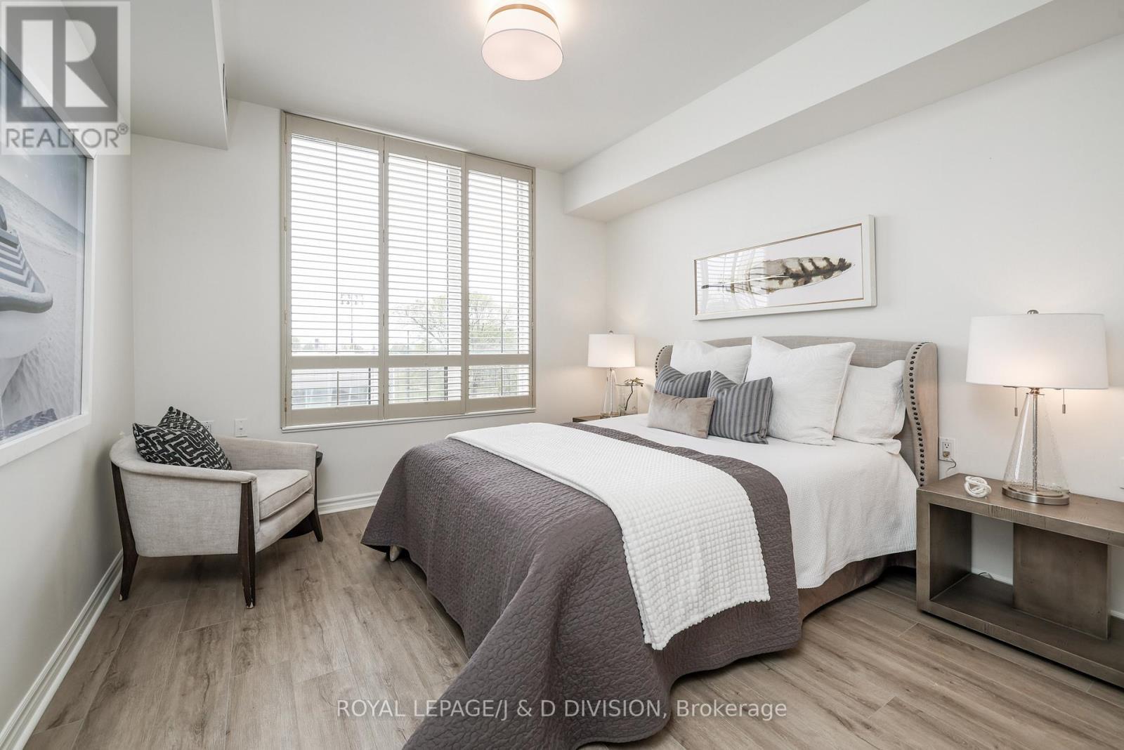 












302 - 1750 BAYVIEW AVENUE

,
Toronto,




Ontario
M4G4H6

