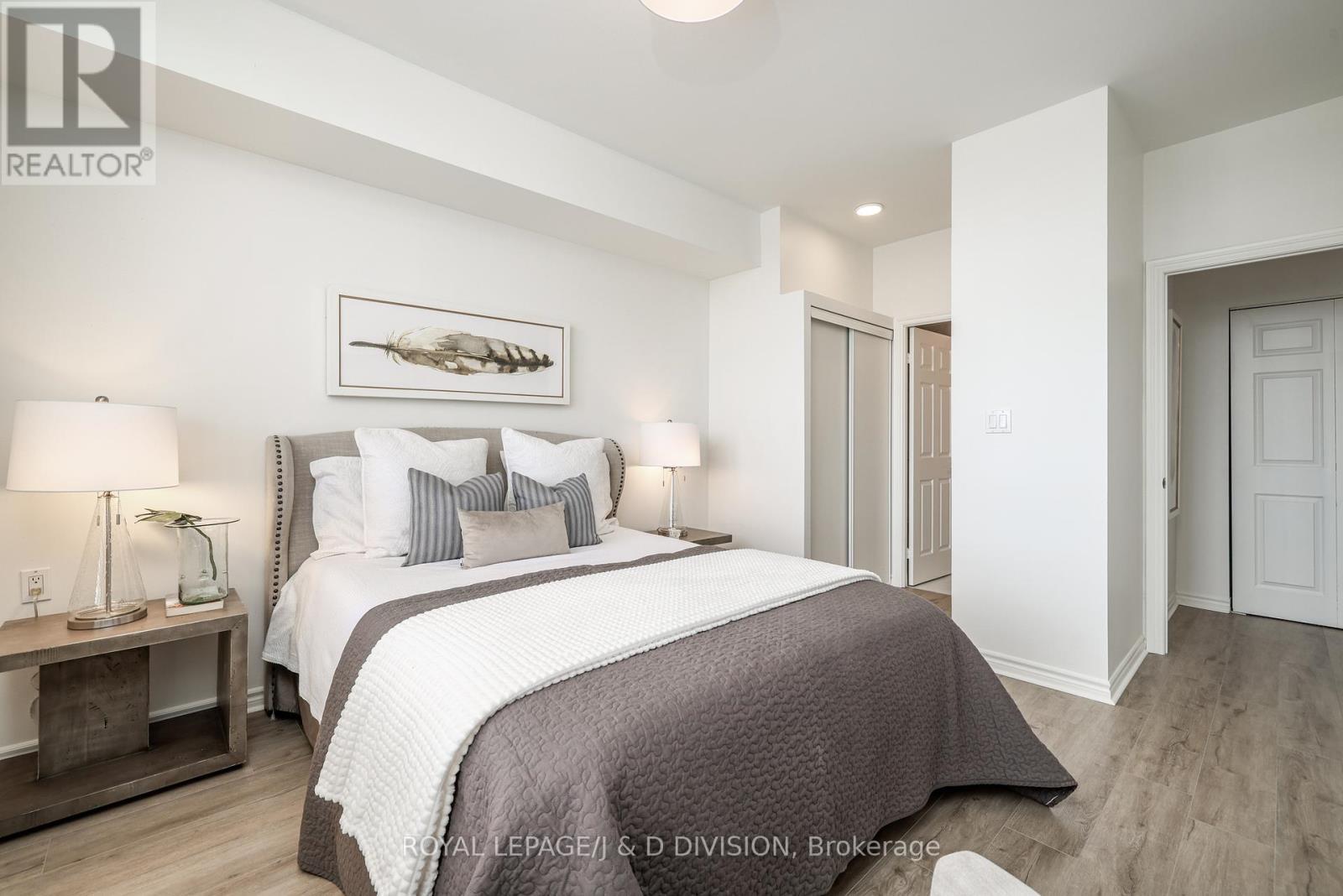 












302 - 1750 BAYVIEW AVENUE

,
Toronto,




Ontario
M4G4H6

