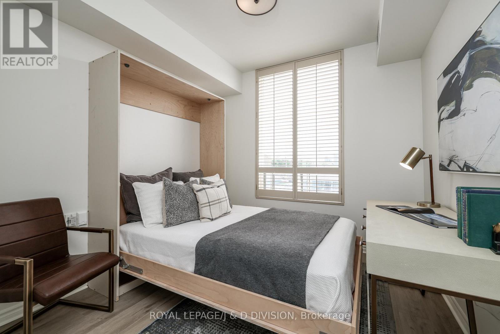 












302 - 1750 BAYVIEW AVENUE

,
Toronto,




Ontario
M4G4H6


