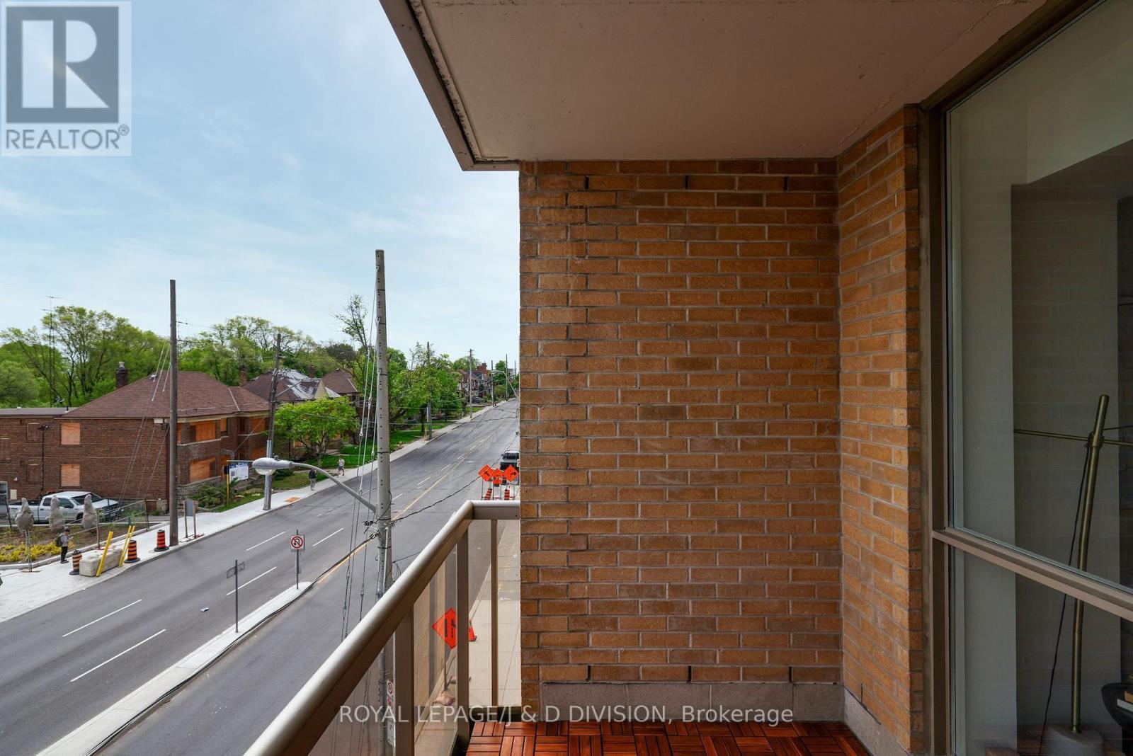 












302 - 1750 BAYVIEW AVENUE

,
Toronto,




Ontario
M4G4H6


