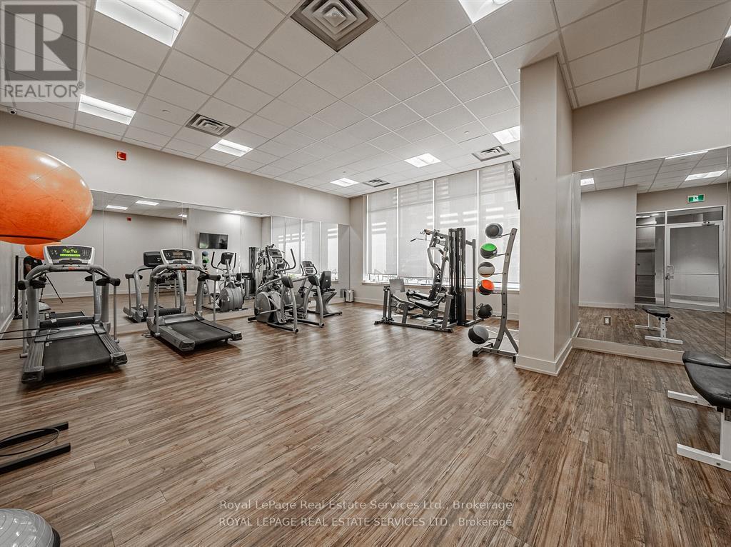 












231 - 216 OAK PARK BOULEVARD

,
Oakville (RO River Oaks),




Ontario
L6H7S8

