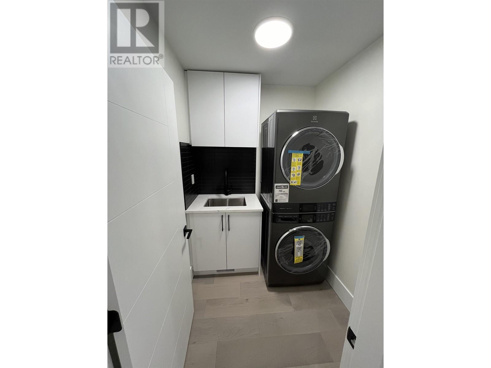 












10611 110 STREET

,
Fort St. John,




British Columbia
V1J0N3

