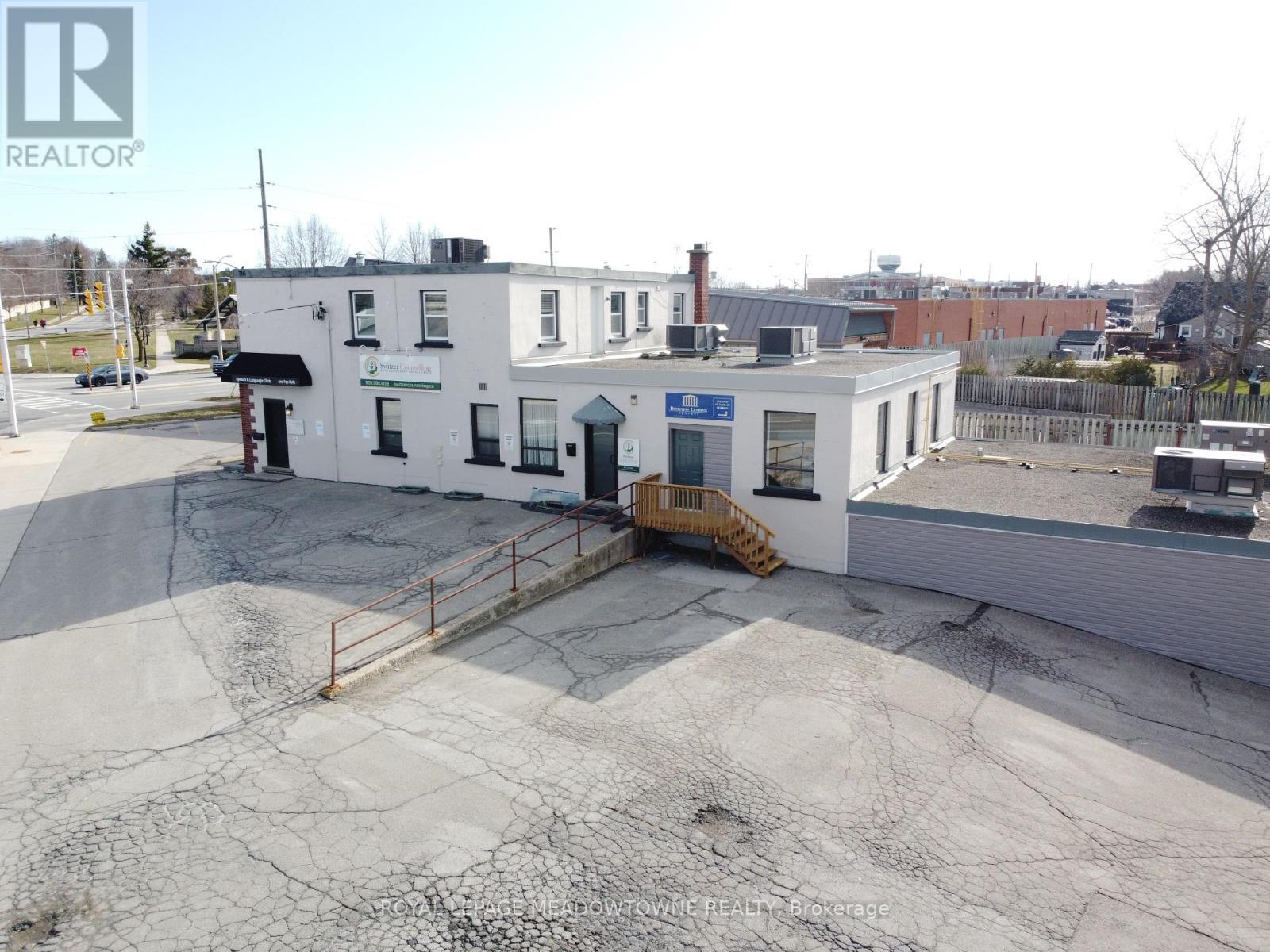 












116 GUELPH STREET

,
Halton Hills,




Ontario
L7G4A3


