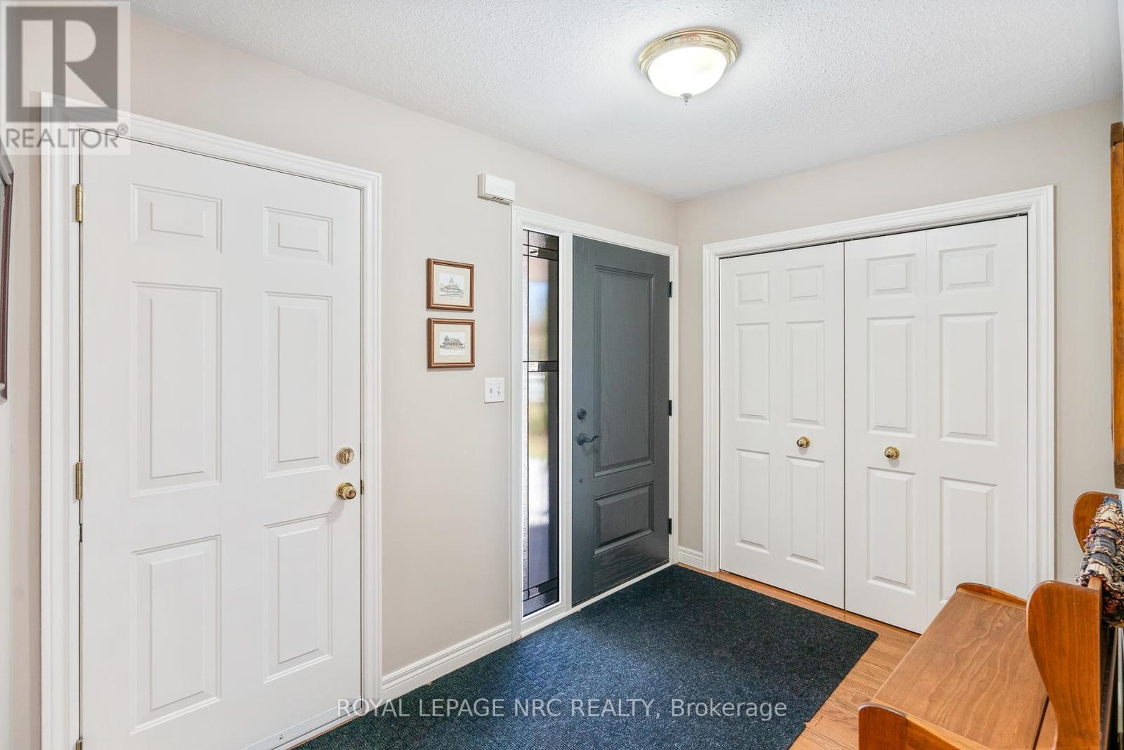 












26 STONEGATE PLACE

,
Pelham (Fonthill),




Ontario
L0S1E3


