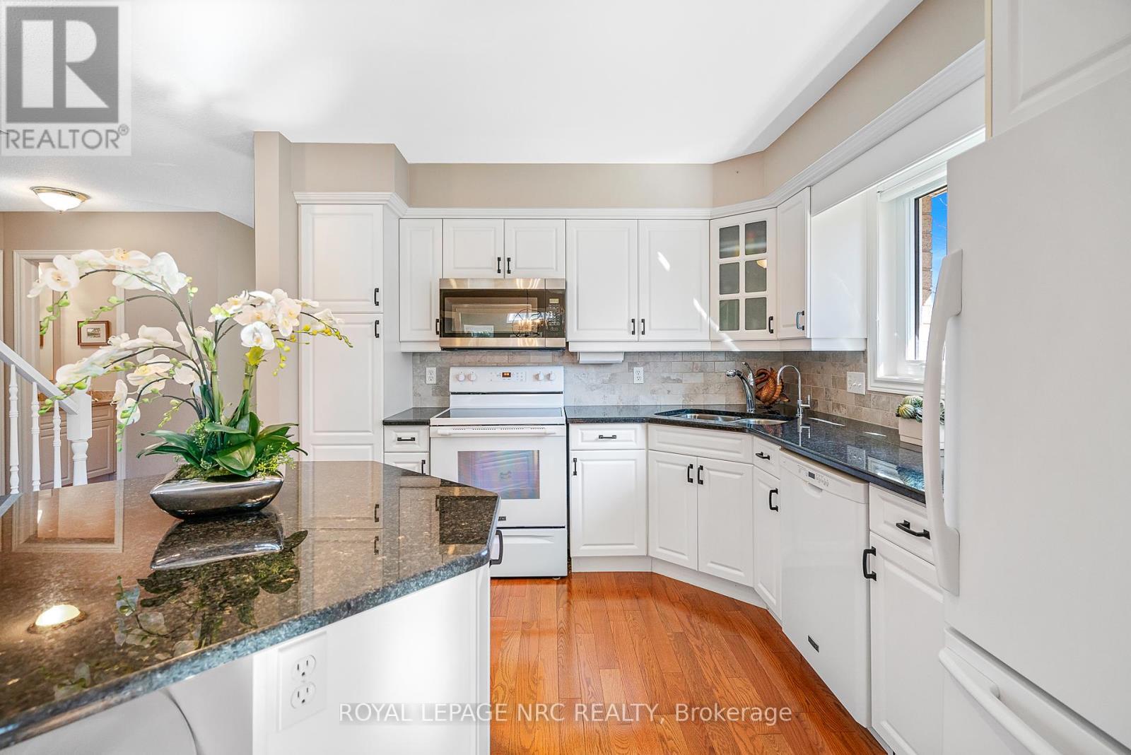 












26 STONEGATE PLACE

,
Pelham (Fonthill),




Ontario
L0S1E3

