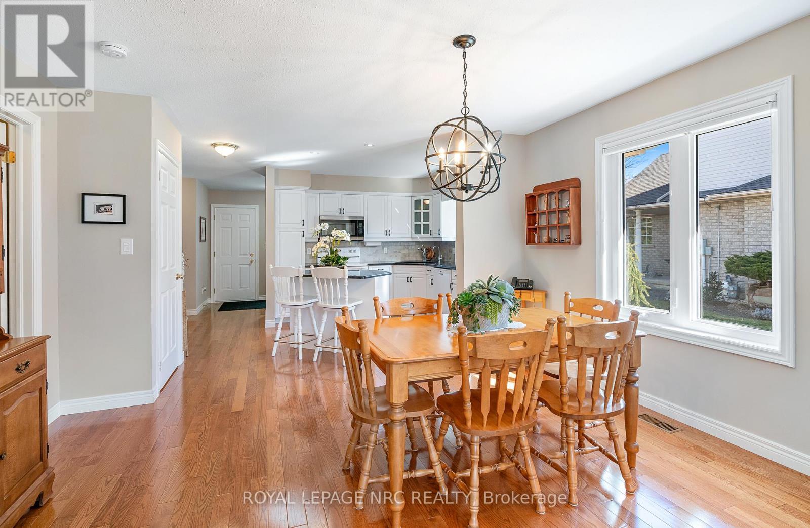 












26 STONEGATE PLACE

,
Pelham (Fonthill),




Ontario
L0S1E3

