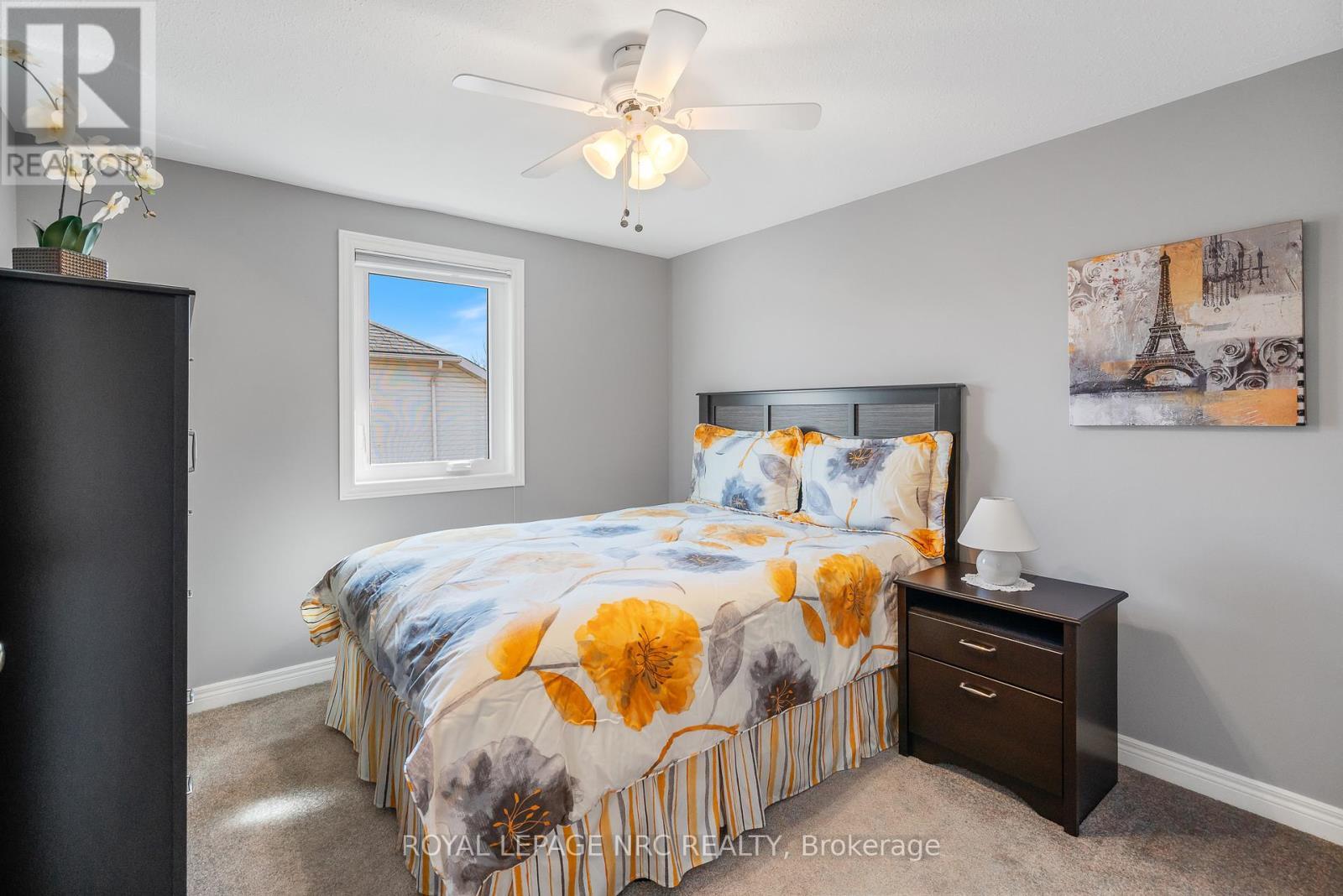 












26 STONEGATE PLACE

,
Pelham (Fonthill),




Ontario
L0S1E3

