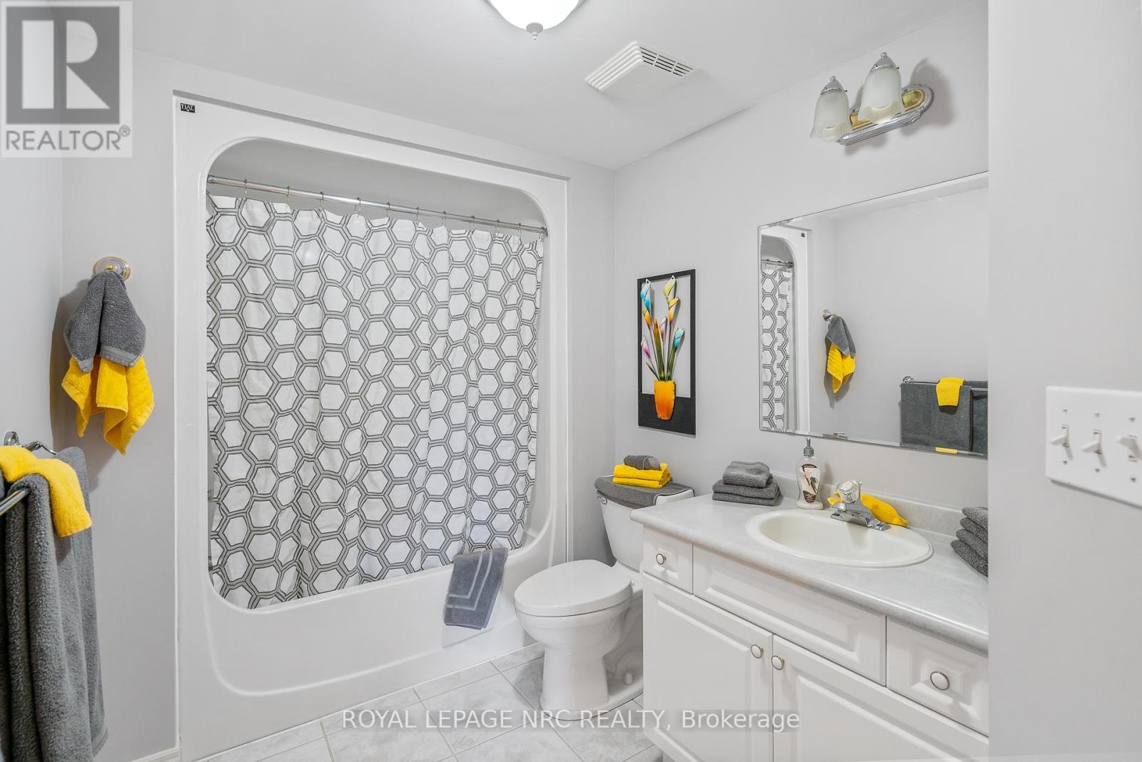












26 STONEGATE PLACE

,
Pelham (Fonthill),




Ontario
L0S1E3

