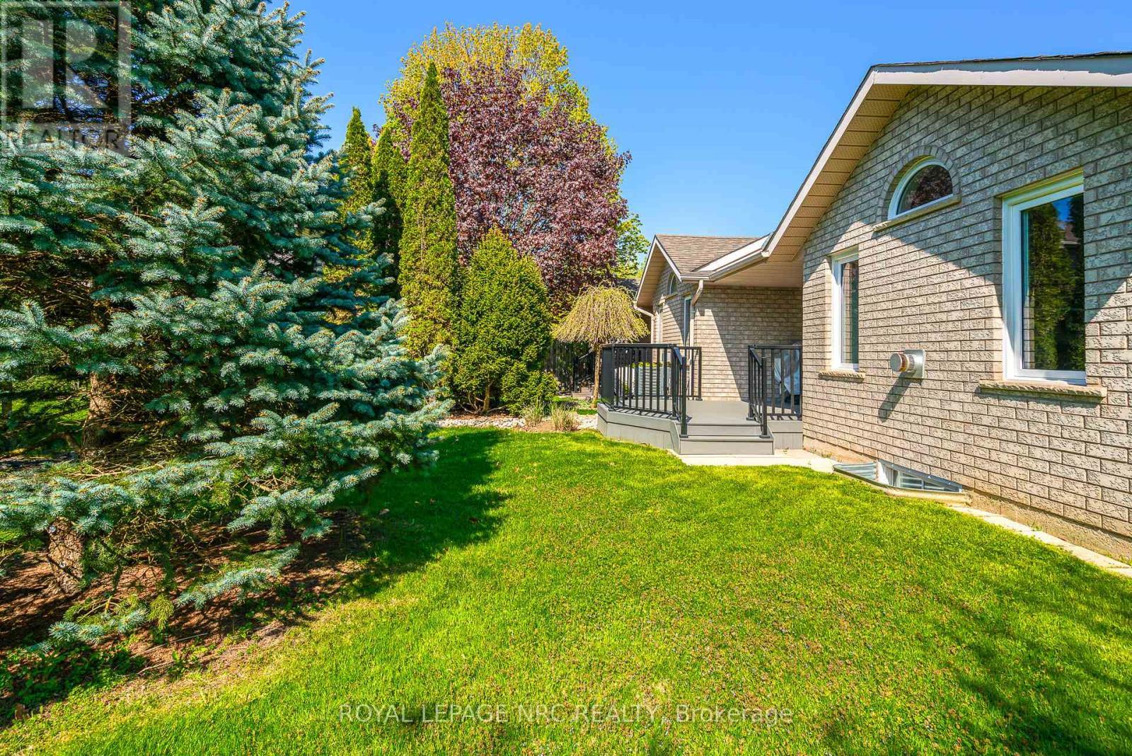 












26 STONEGATE PLACE

,
Pelham (Fonthill),




Ontario
L0S1E3

