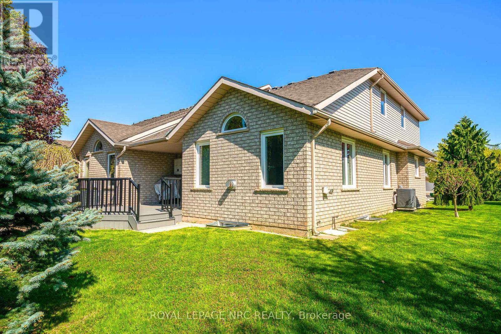 












26 STONEGATE PLACE

,
Pelham (Fonthill),




Ontario
L0S1E3

