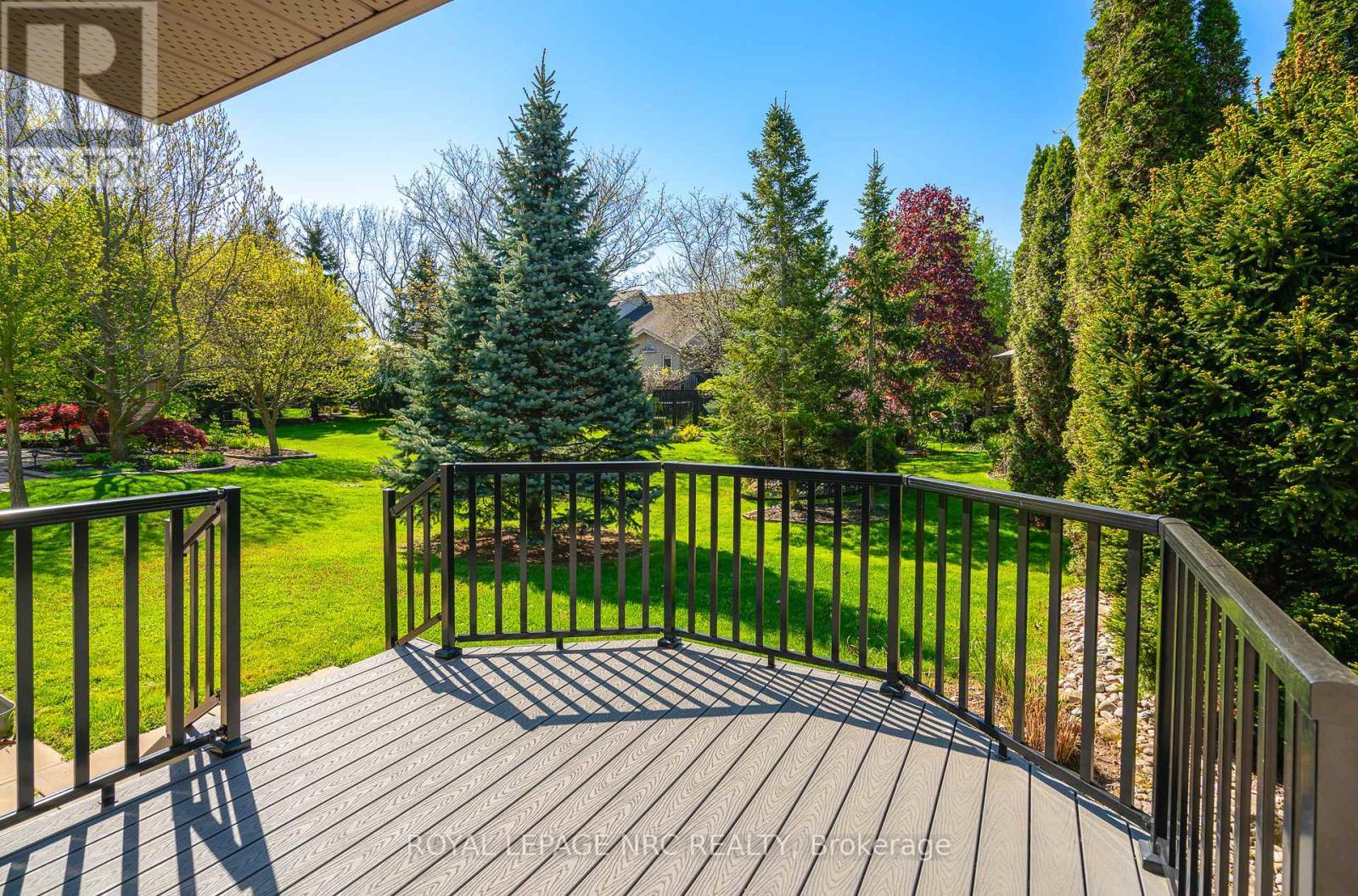 












26 STONEGATE PLACE

,
Pelham (Fonthill),




Ontario
L0S1E3

