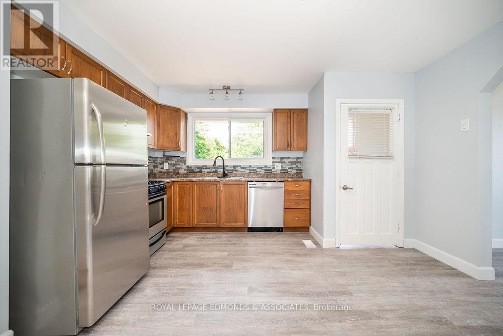 












140 CECELIA STREET

,
Pembroke,




Ontario
K8A1R6

