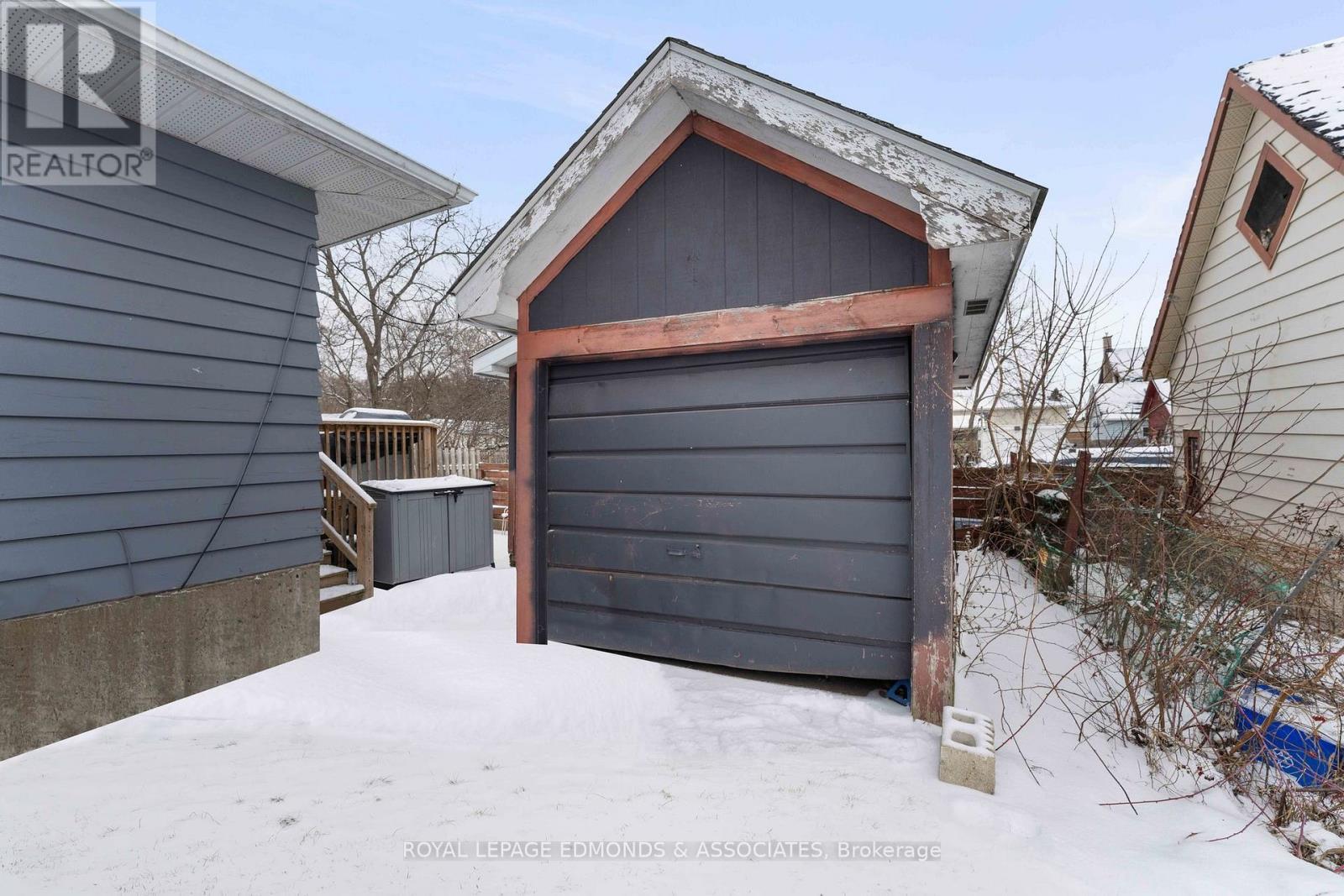












140 CECELIA STREET

,
Pembroke,




Ontario
K8A1R6

