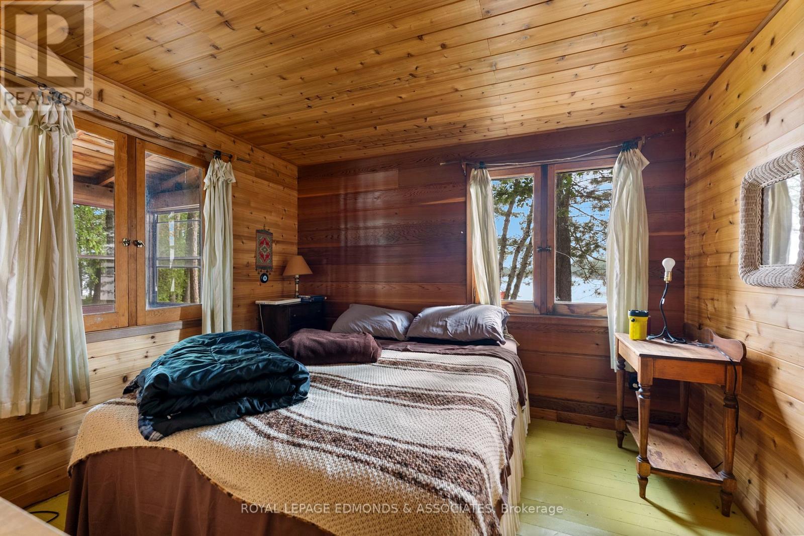 












0 WABEWABA ISLAND

,
Petawawa,




Ontario
K8H1Z1

