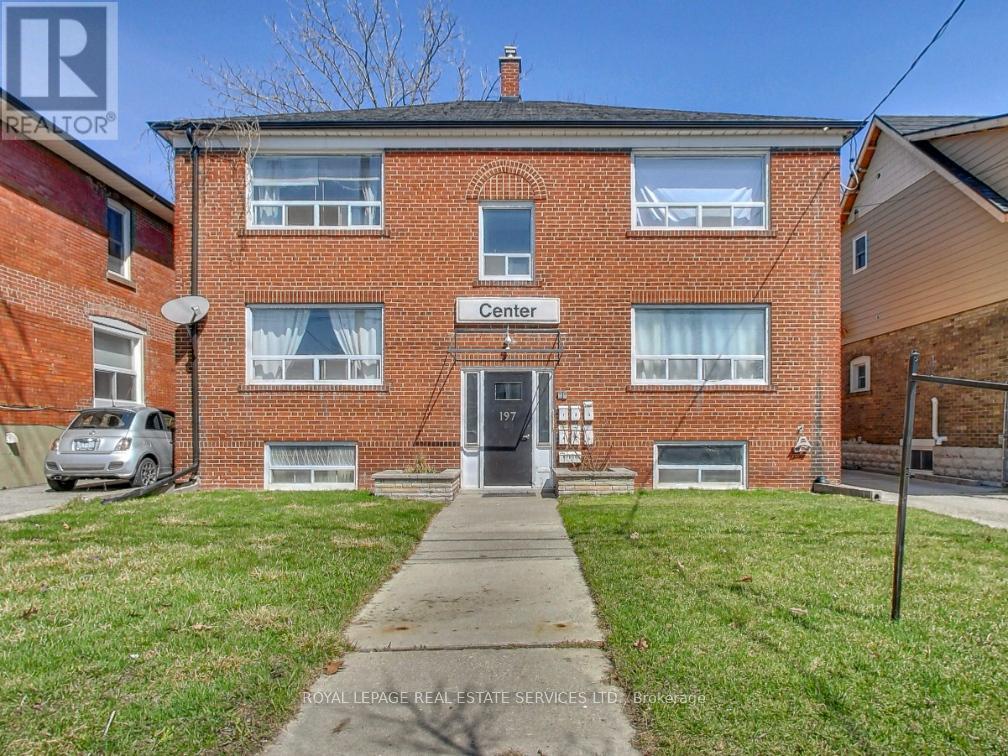 












197 ROYAL YORK ROAD

,
Toronto,




Ontario
M8V2V5

