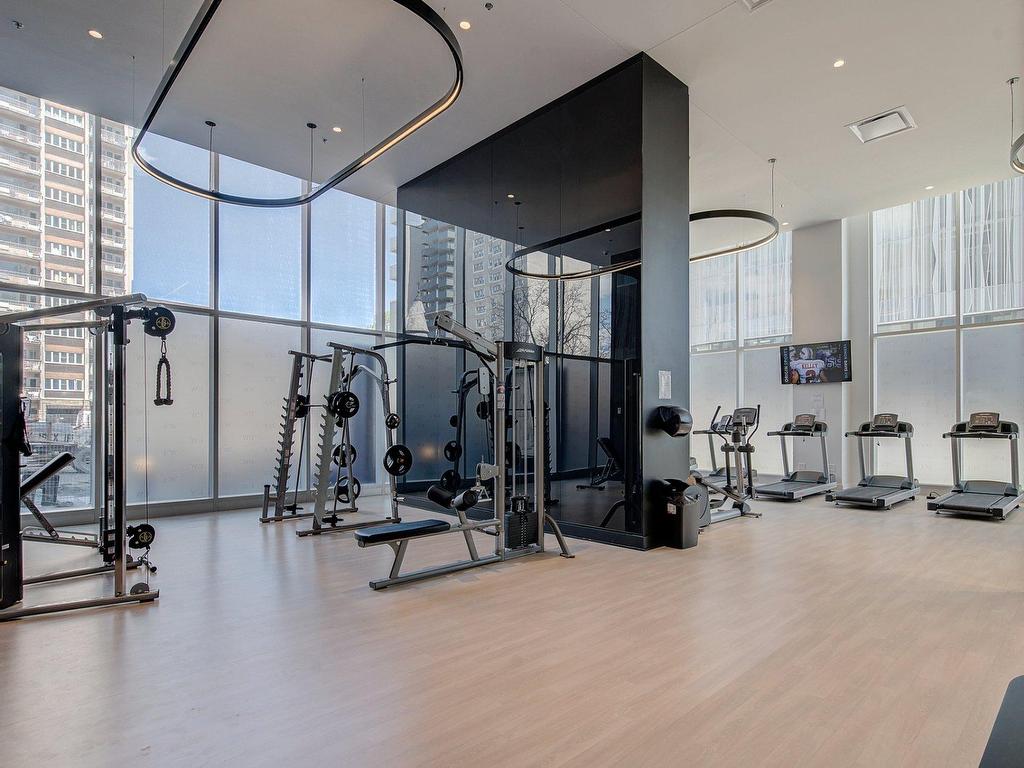 









2320


Rue Tupper

, 1004,
Montréal (Ville-Marie),




QC
H3H0B8

