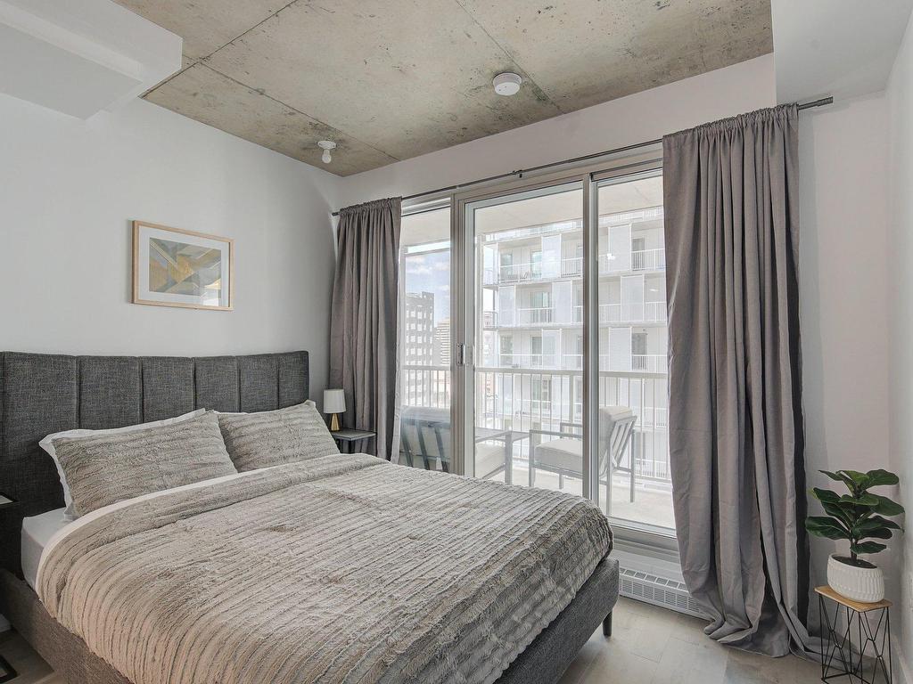 









2320


Rue Tupper

, 1004,
Montréal (Ville-Marie),




QC
H3H0B8

