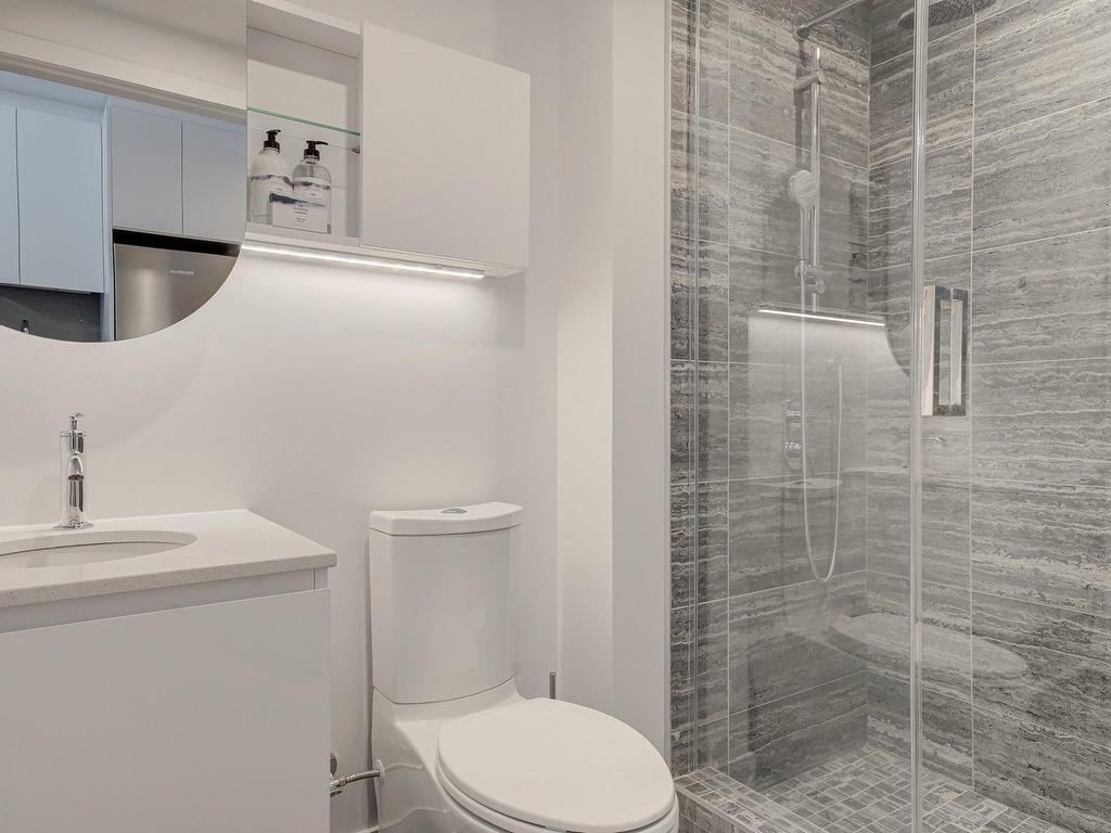 









2320


Rue Tupper

, 1004,
Montréal (Ville-Marie),




QC
H3H0B8

