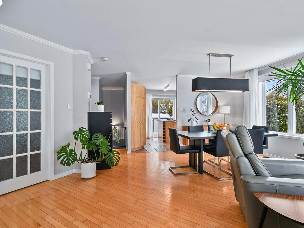 









2796


Rue Calaïs

,
Mascouche,




QC
J7K3R2

